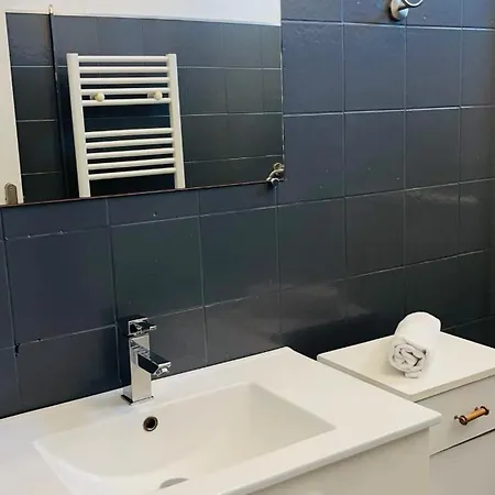 Apartment Bonne Surprise, T3 Terrasse Pr. Plage/ Centre/gare *